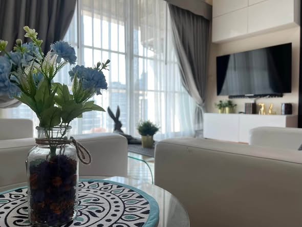 living room and room interior of Baan Klang Krung Siam-Pathum Wan