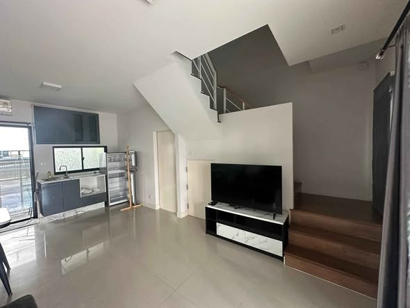 living room of บ้านกลางเมืองศรีนครินทร์-อ่อนนุช | Baan Klang Muang Srinakarin-Onnut