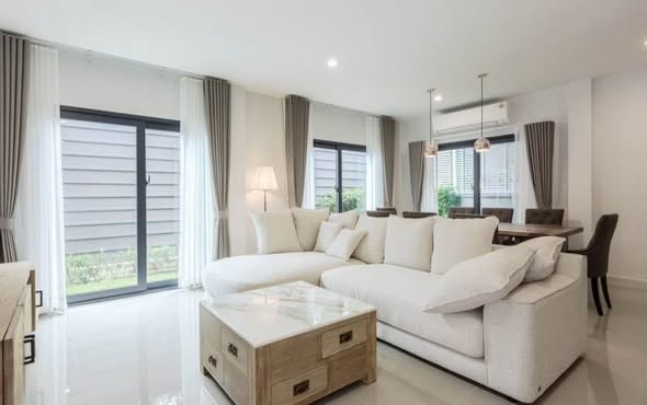 living room and bedroom of Baan Klang Muang The Edition Bangna-Wongwaen