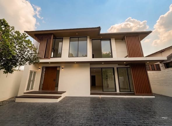 บ้านปรีดี ที่พักรายเดือน (Baan​ Pridi)