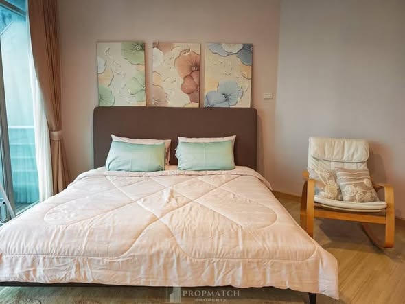 bedroom of Baan Sathorn Chao Phraya