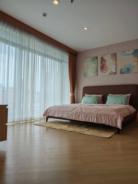 bedroom of Baan Sathorn Chao Phraya