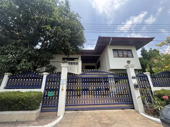 Baan Sukhumvit 18