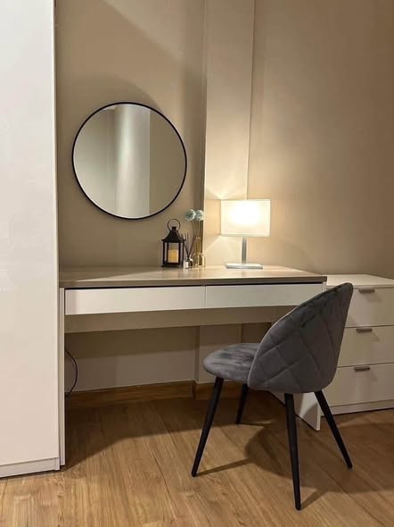 room interior of Ban Klang Mueang S-Sense Sathorn-Taksin 2
