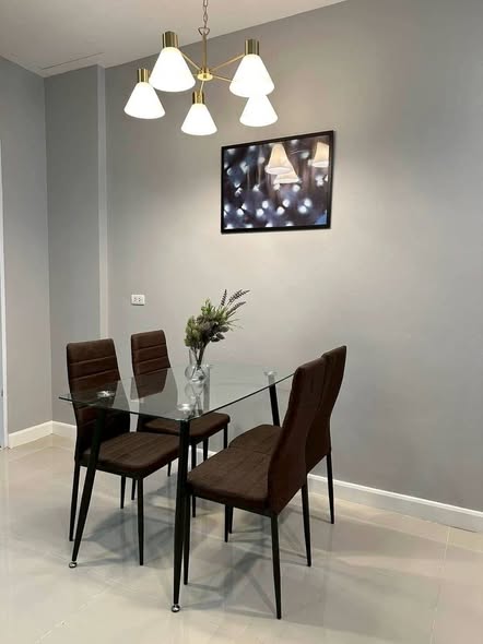room interior of Ban Klang Mueang S-Sense Sathorn-Taksin 2