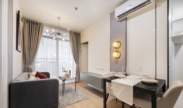 living room and bedroom of Bangkok Horizon Sathon