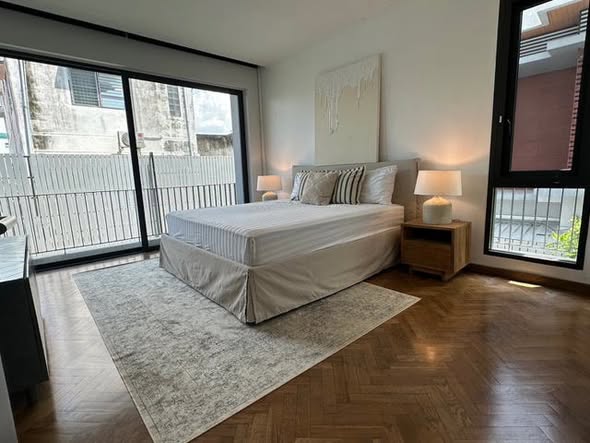 bedroom and room interior of Bangkok Luxury Pool Villa Thonglor