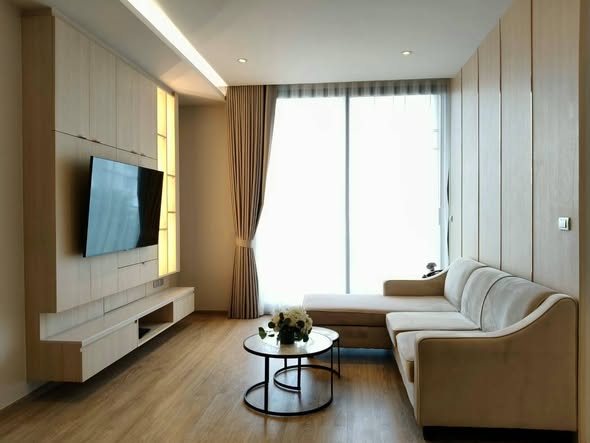 bedroom and living room of Bearing Residence