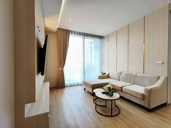 living room and bedroom of Bearing Residence