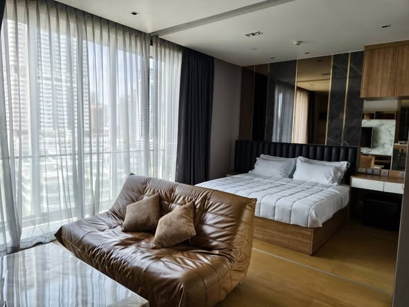 bedroom of BEATNIQ
