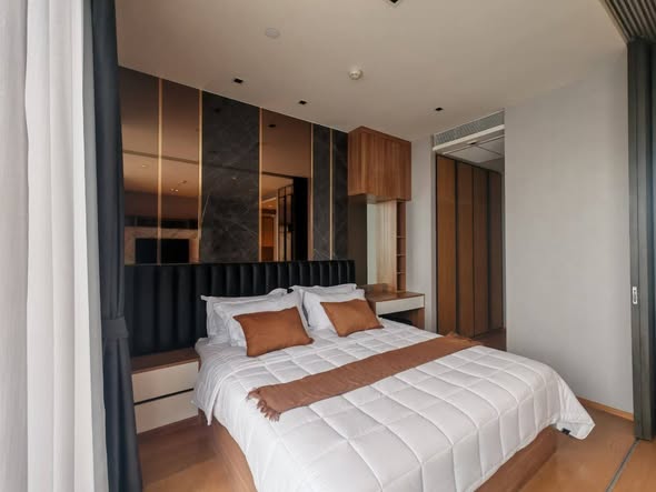 bedroom of BEATNIQ