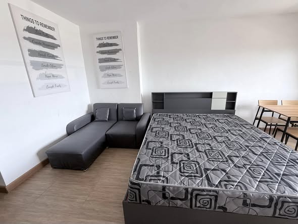 bedroom of คันทรี่คอมเพล็กซ์ อาคารบี