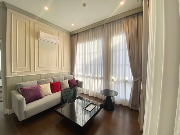 bedroom and living room of นาราสิริ กรุงเทพกรีฑา
