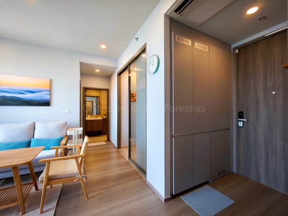 bedroom and room interior of วิสซ์ดอม เดอะ ฟอเรสเทียส์