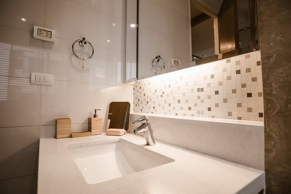 bathroom of Bright Sukhumvit 24