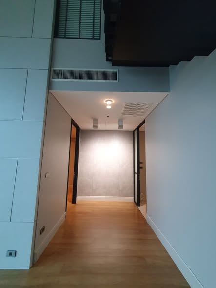 room interior of Bright Sukhumvit 24