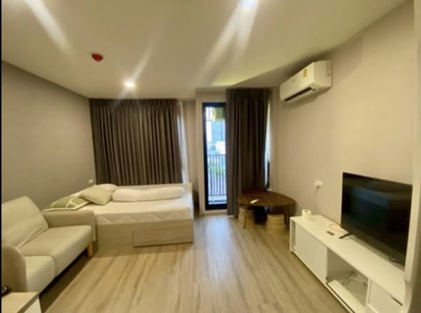 bedroom of Brompton Pet Friendly Samrong Station บรอมป์ตัน เพ็ท เฟรนด์ลี่ สำโรง สเตชั่น