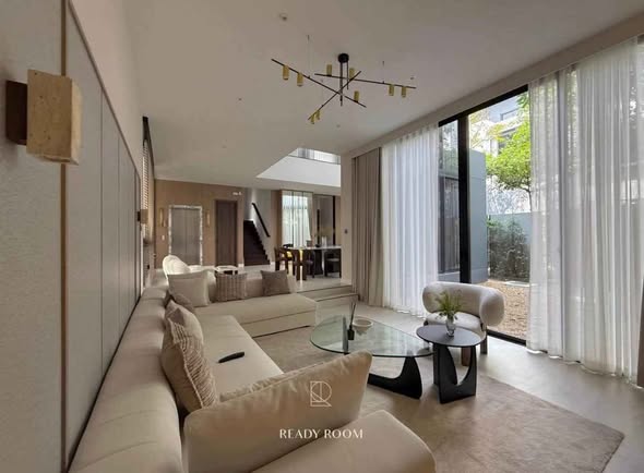 bedroom and living room of บูก้าน กรุงเทพกรีฑา | Bugaan Krungthep Kreetha
