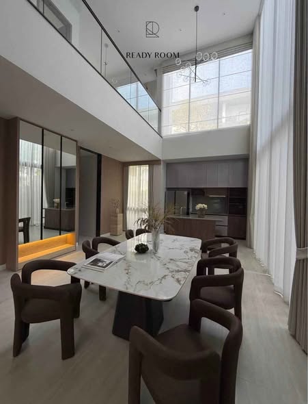 living room and room interior of บูก้าน กรุงเทพกรีฑา | Bugaan Krungthep Kreetha