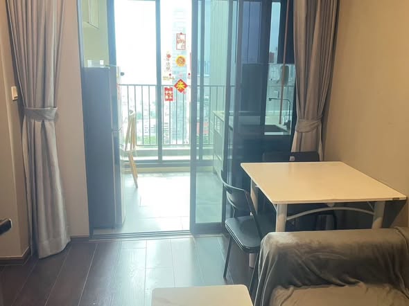 bedroom of C Ekkamai Condominium