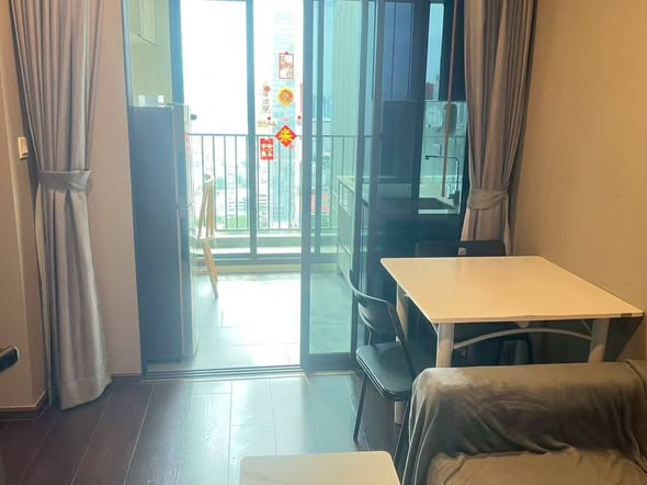 bedroom of C Ekkamai Condominium