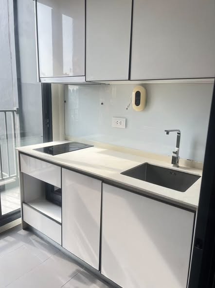 kitchen of C Ekkamai Condominium