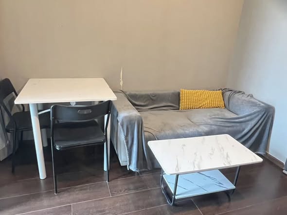 living room and room interior of C Ekkamai Condominium