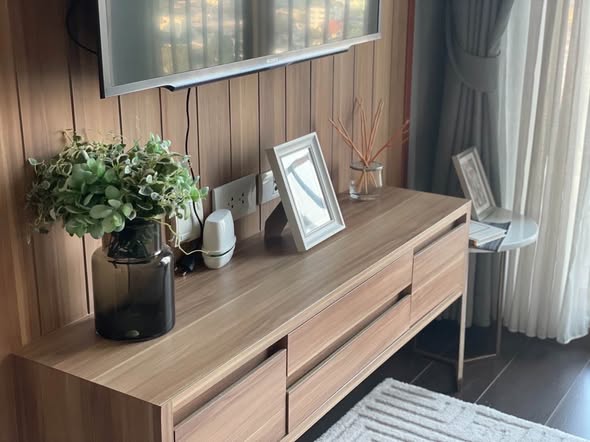 room interior and bathroom of C Ekkamai Condominium