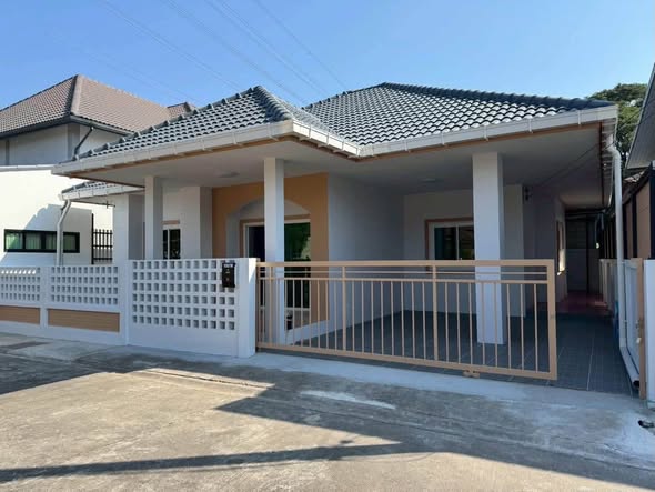 Casa Presto House Wongwan-Pinklao | Q House