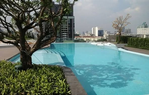 pool of CEIL By Sansiri