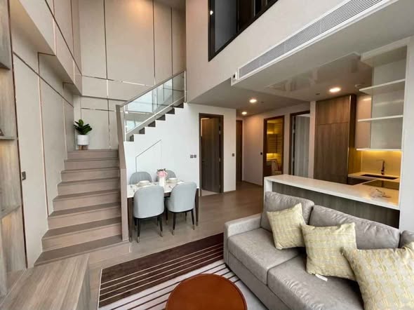 living room of Celes Asoke