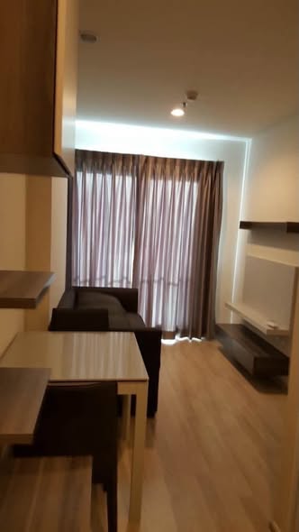 bedroom of Centric Huai Khwang Station
