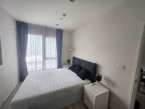 bedroom of Centric Huai Khwang Station