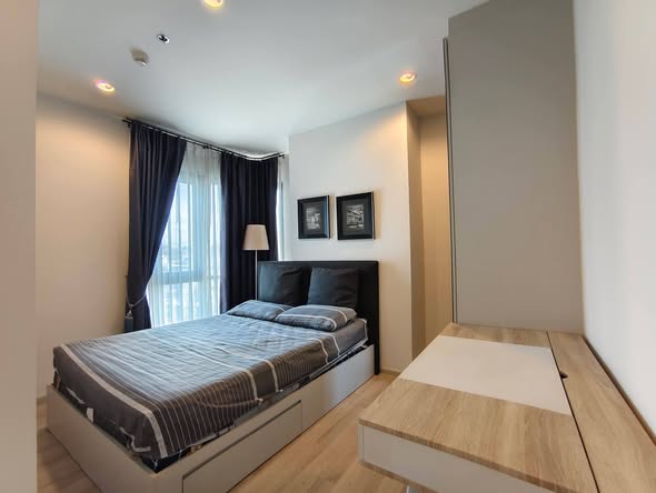 bedroom of Centric Huai Khwang Station