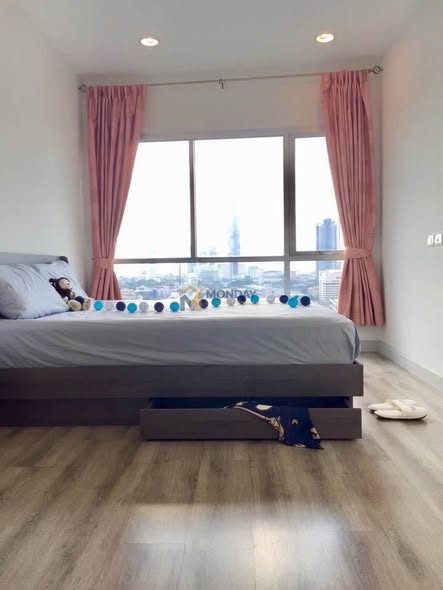 bedroom of Centric Sathon-St Louis