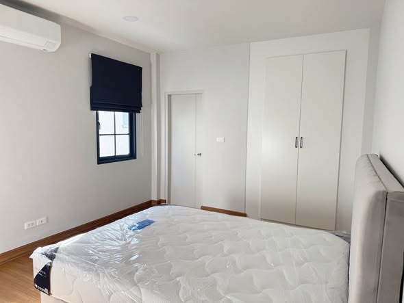 bedroom and room interior of Centro Bangna