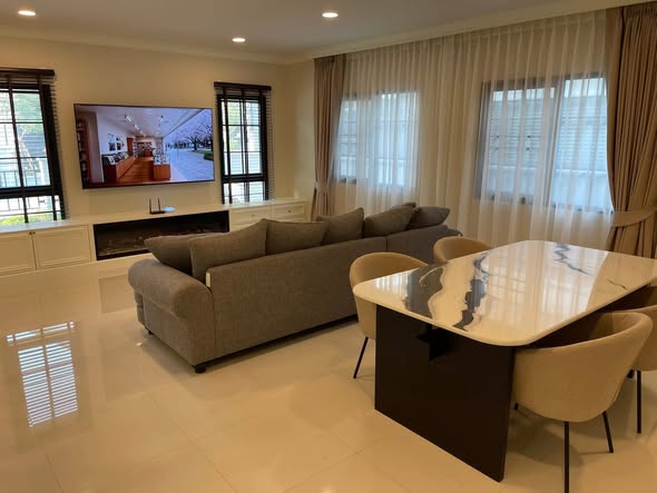 living room and kitchen of Centro Bangna