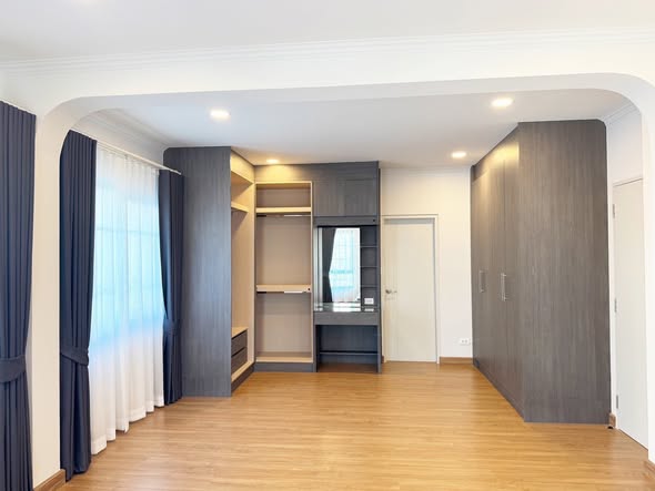 room interior of Centro Bangna