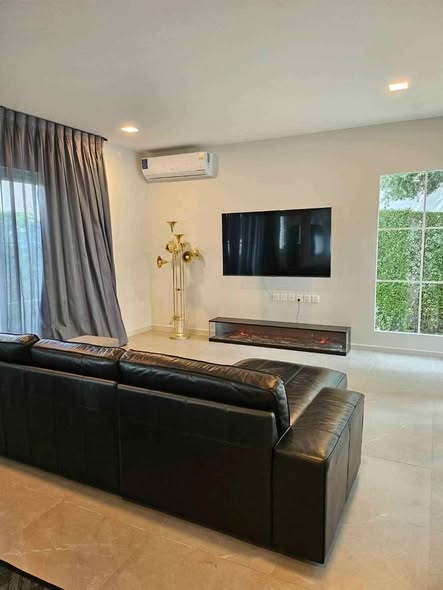 living room of Chaiyapruek Bangna KM15