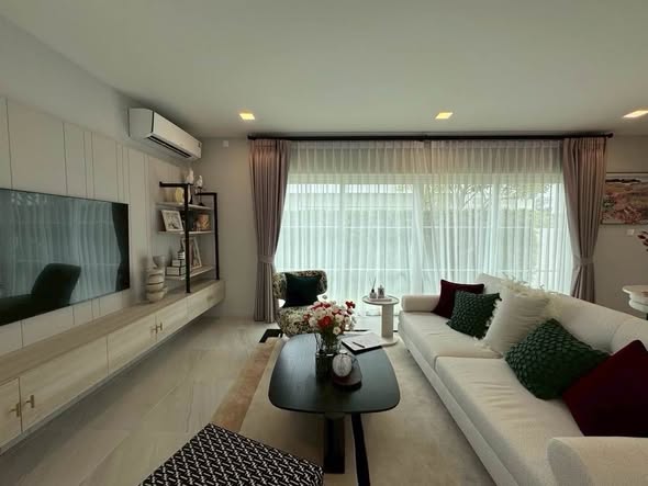 living room of Chaiyapruek Bangna KM15