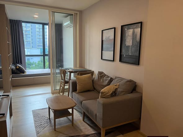 living room of CHAMBERS On Nut Station, Sukhumvit Soi 81