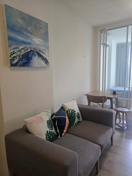 living room of CHAMBERS On Nut Station, Sukhumvit Soi 81
