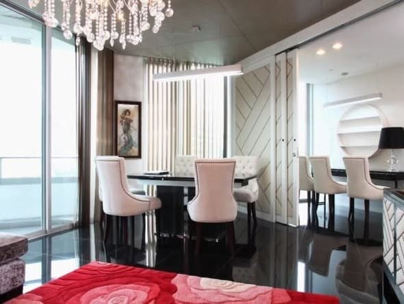 living room and bedroom of Chamchuri Square Residence