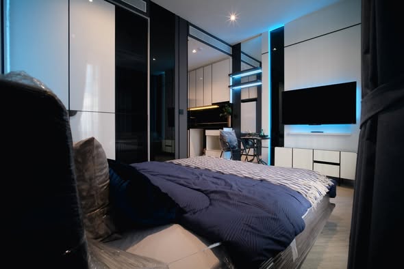 bedroom of Chapter Charoennakhon–Riverside