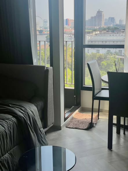 bedroom of Chapter Charoennakhon–Riverside
