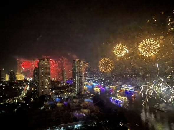 Chapter Charoennakhon–Riverside