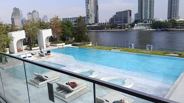 pool of Chapter Charoennakhon–Riverside