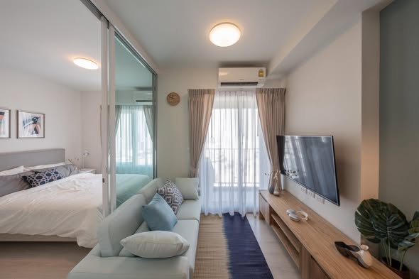 bedroom of Chapter One Eco Ratchada-HuaiKhwang