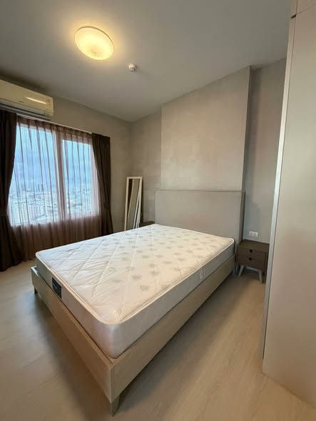 bedroom of Chapter One Eco Ratchada-HuaiKhwang