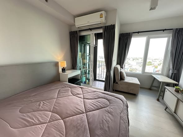 bedroom of Chapter One Eco Ratchada-HuaiKhwang